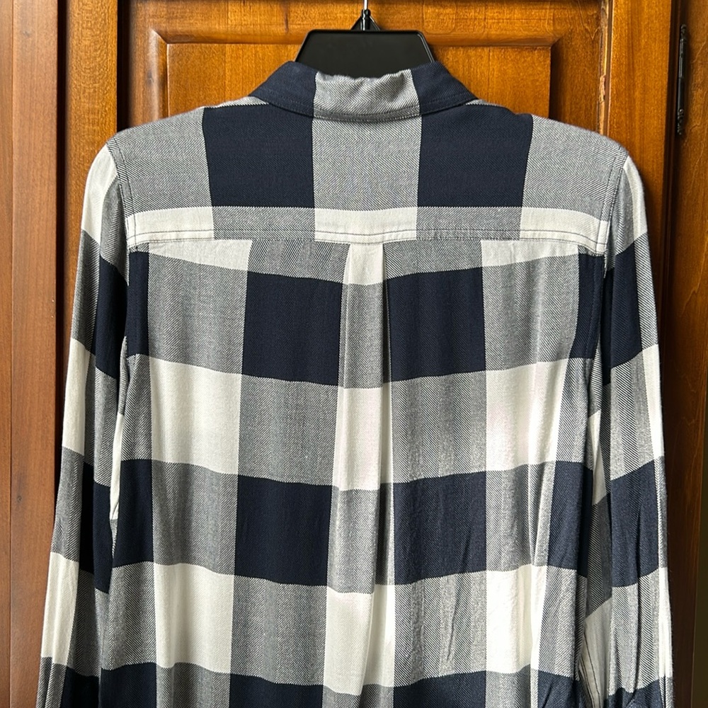 LL Bean Signature Plaid Shirt - Picture 10 of 11